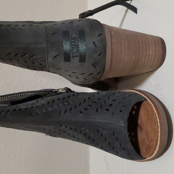 Booties - Picture 2 of 4